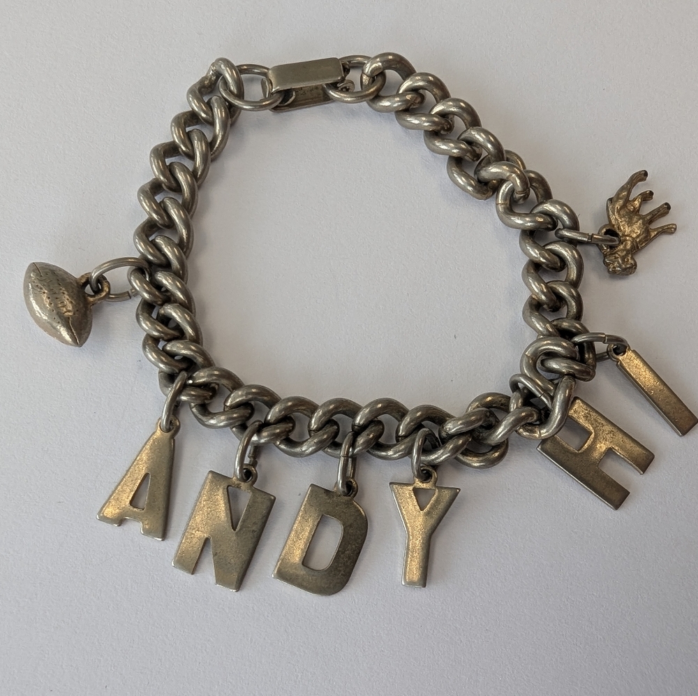 VTG ANDY HIGHSCHOOL SILVER TONE CHARM BRACELET